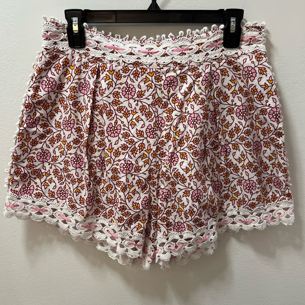 Free People x Rahi Floral Lace Trim Women Shorts - Picture 2 of 4